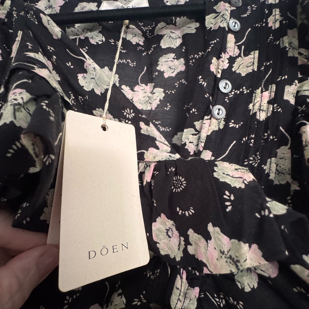 DOEN Luca Top in Black Anemone Floral Print Brand New w Tags from Fall 2018 - Picture 3 of 4